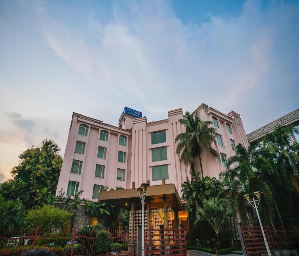 Barsana Hotel & Resort Siliguri Exterior foto